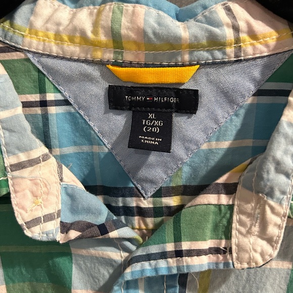 Tommy Kids Dress Shirt - Picture 2 of 3